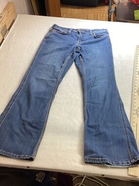 Carhartt Women's Blue Flare Jeans - Medium Wash